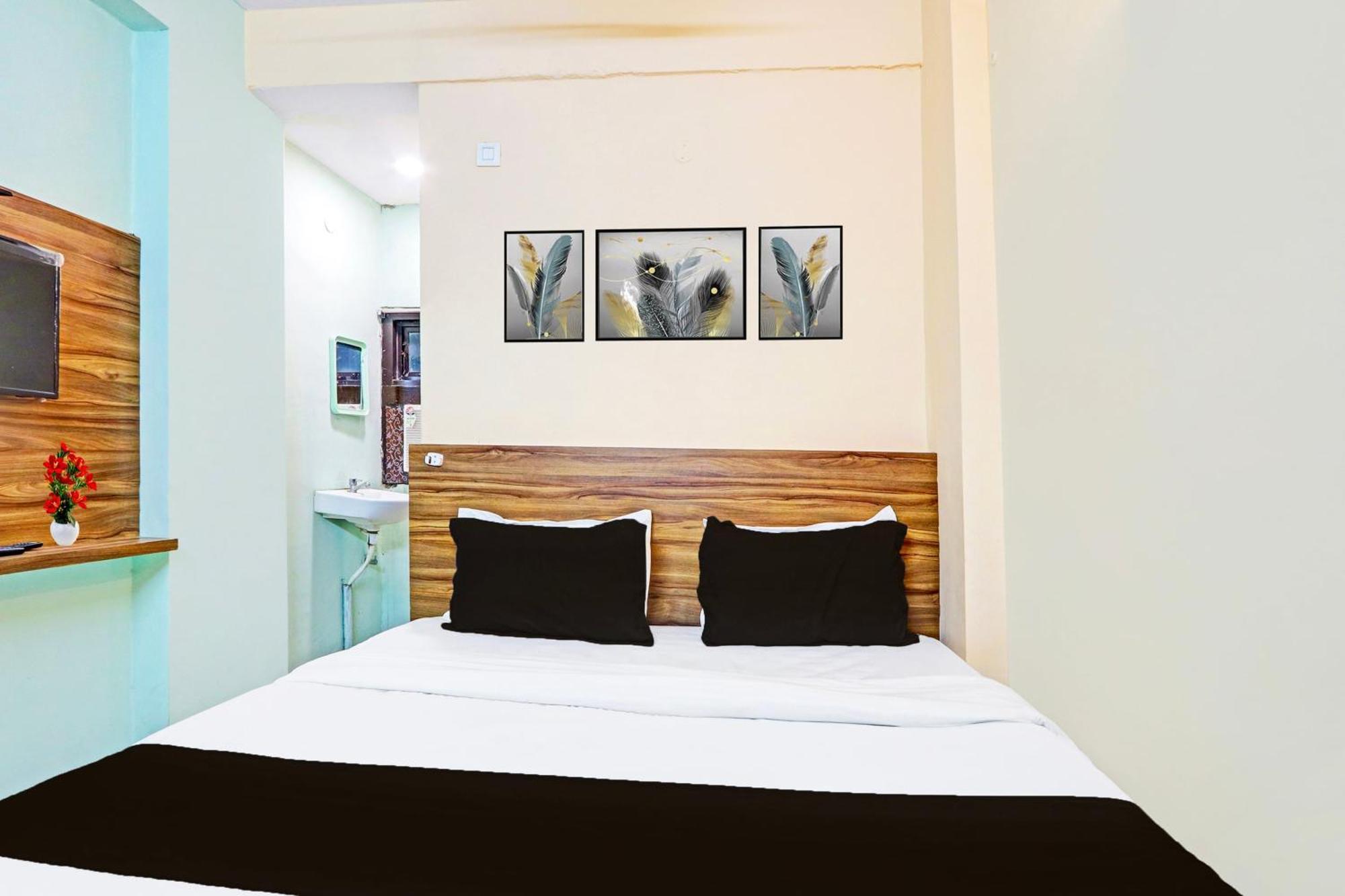 Super Hotel O Karimnagar Екстер'єр фото