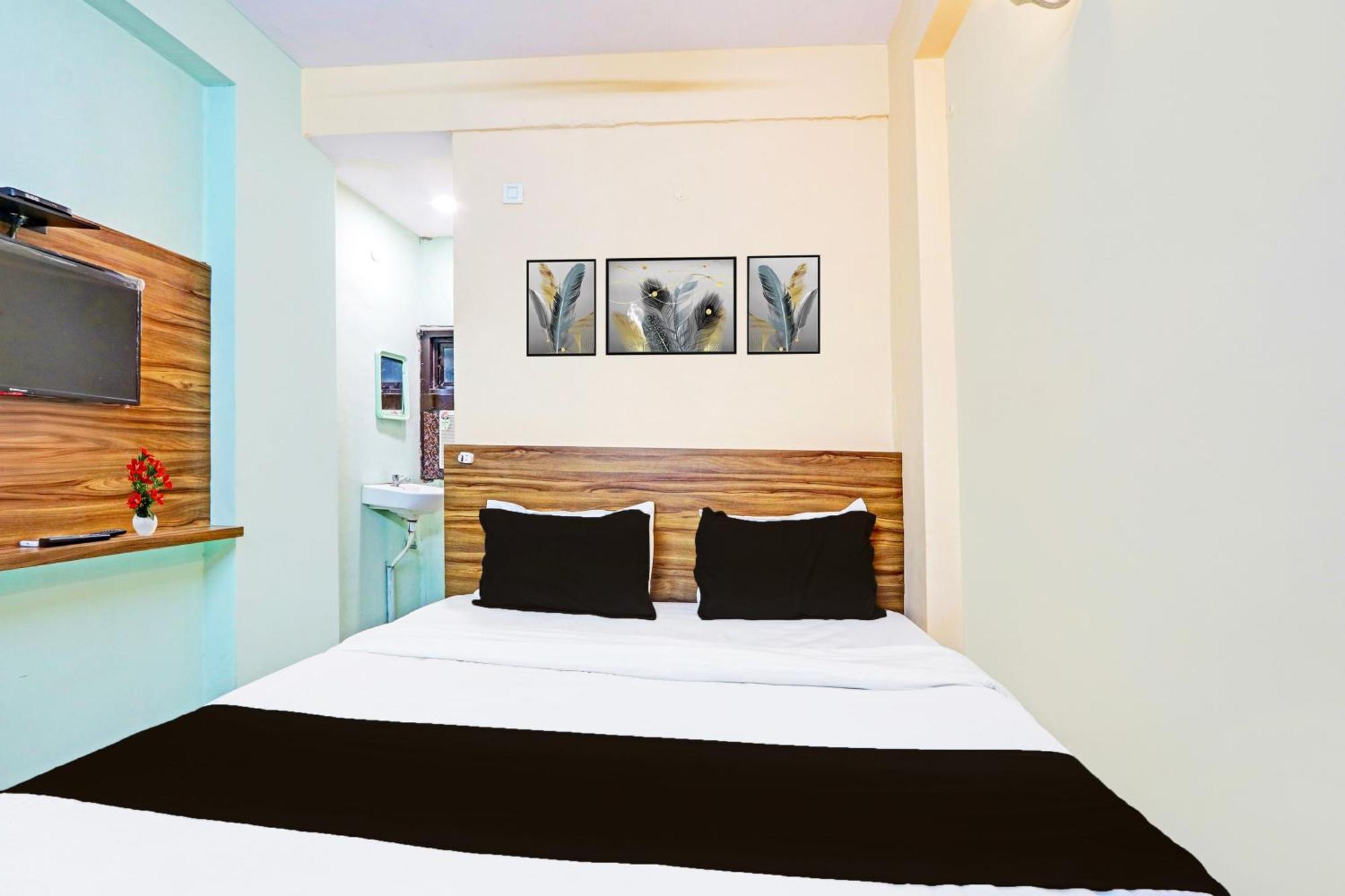 Super Hotel O Karimnagar Екстер'єр фото